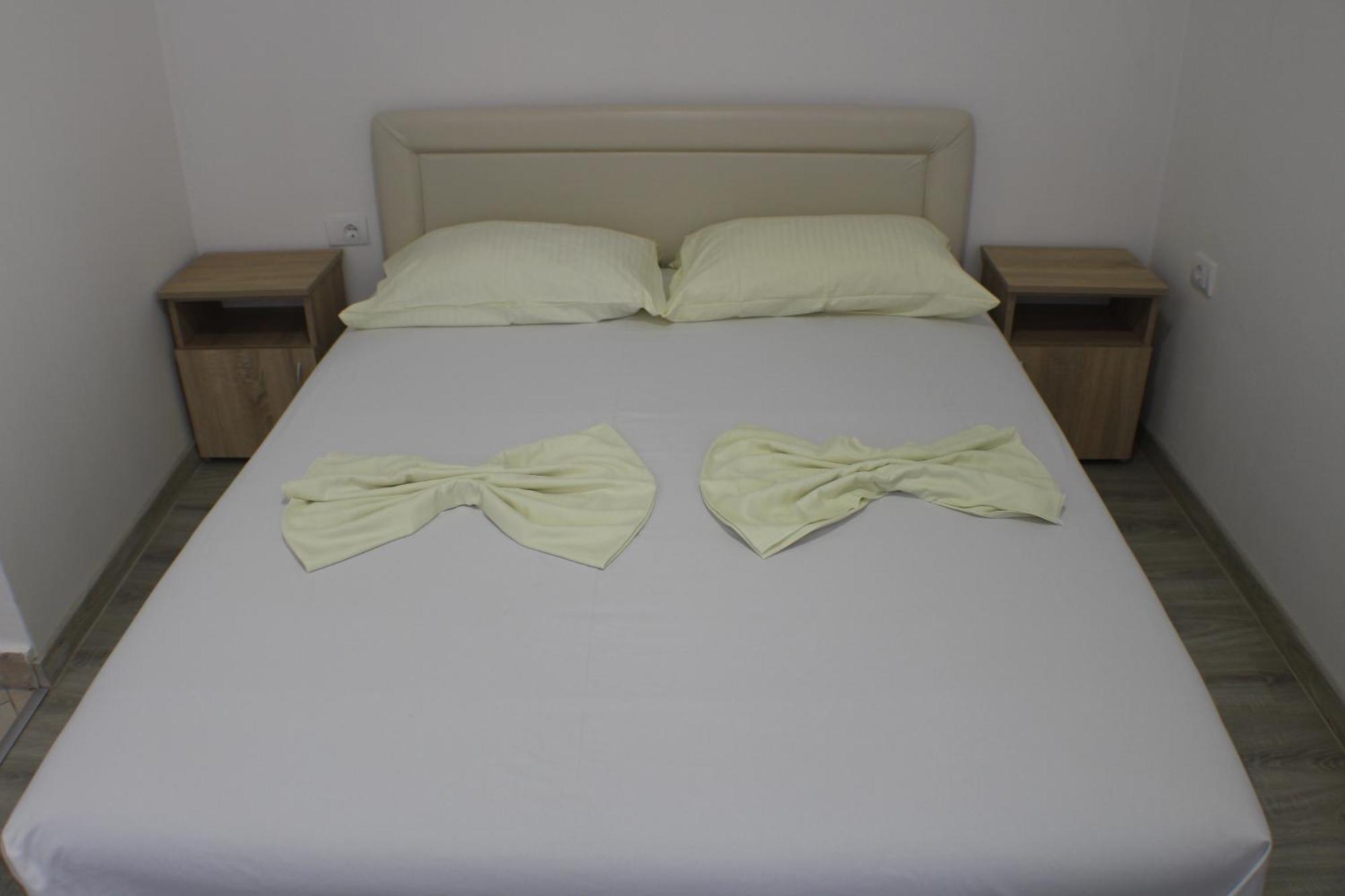 Gjinaj Apartments Ulcinj Quarto foto